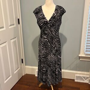 Evan Picone Black and White Maxi Dress